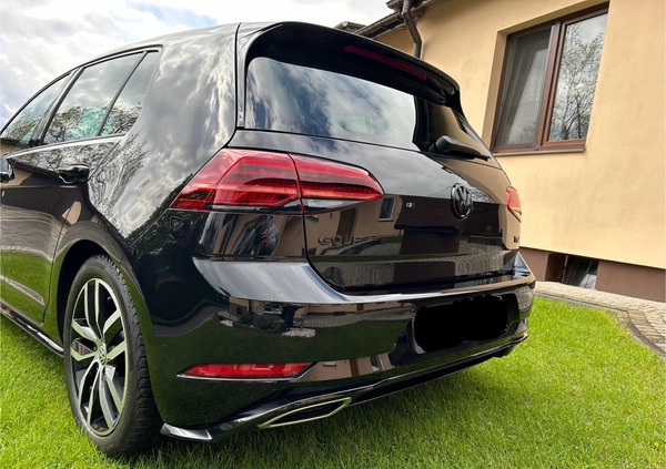 Volkswagen Golf cena 70900 przebieg: 65000, rok produkcji 2017 z Warszawa małe 326